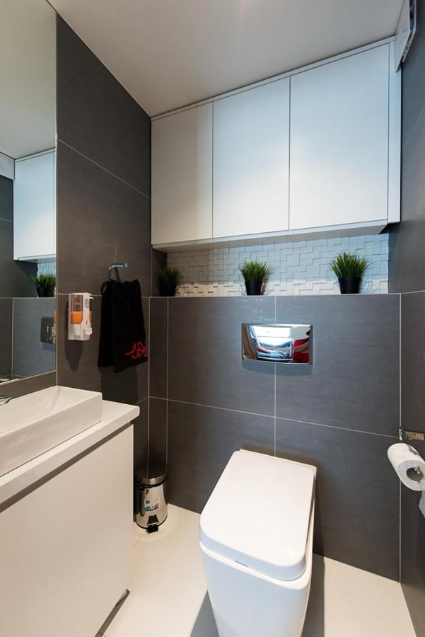 Cozy And Large 62 M2 Apartment With Air Conditioning, Old Town Krakow Bagian luar foto