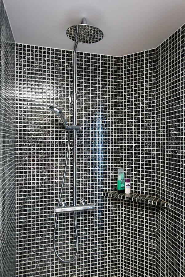 Cozy And Large 62 M2 Apartment With Air Conditioning, Old Town Krakow Bagian luar foto
